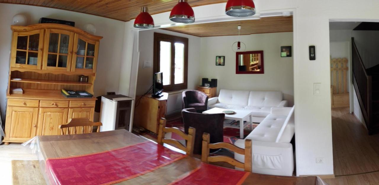 LE BOIS JOLI Chalet 4 étoiles CLEDICIHOME Cadre paisible en lisière de forêt Gérardmer Exterior foto